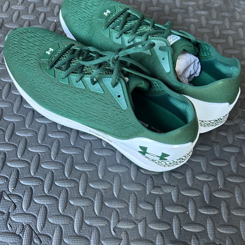 Under Armour Forest Green Running Sneaker